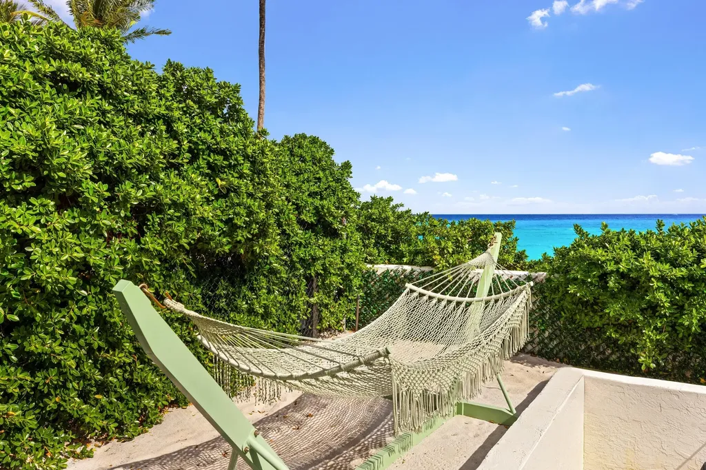 680 S Ocean Boulevard Palm Beach FL 33480