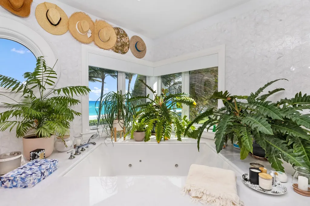680 S Ocean Boulevard Palm Beach FL 33480
