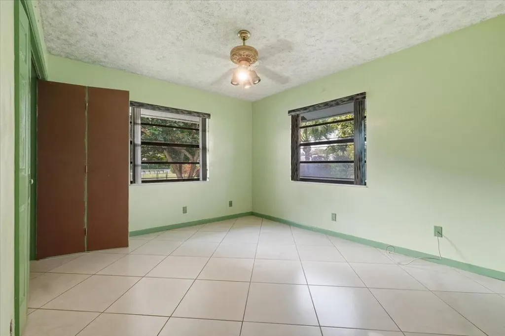 8870 NW 49th Drive Coral Springs FL 33067