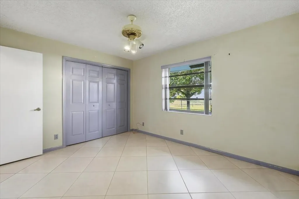 8870 NW 49th Drive Coral Springs FL 33067