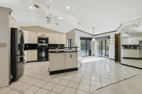 8870 NW 49th Drive Coral Springs FL 33067