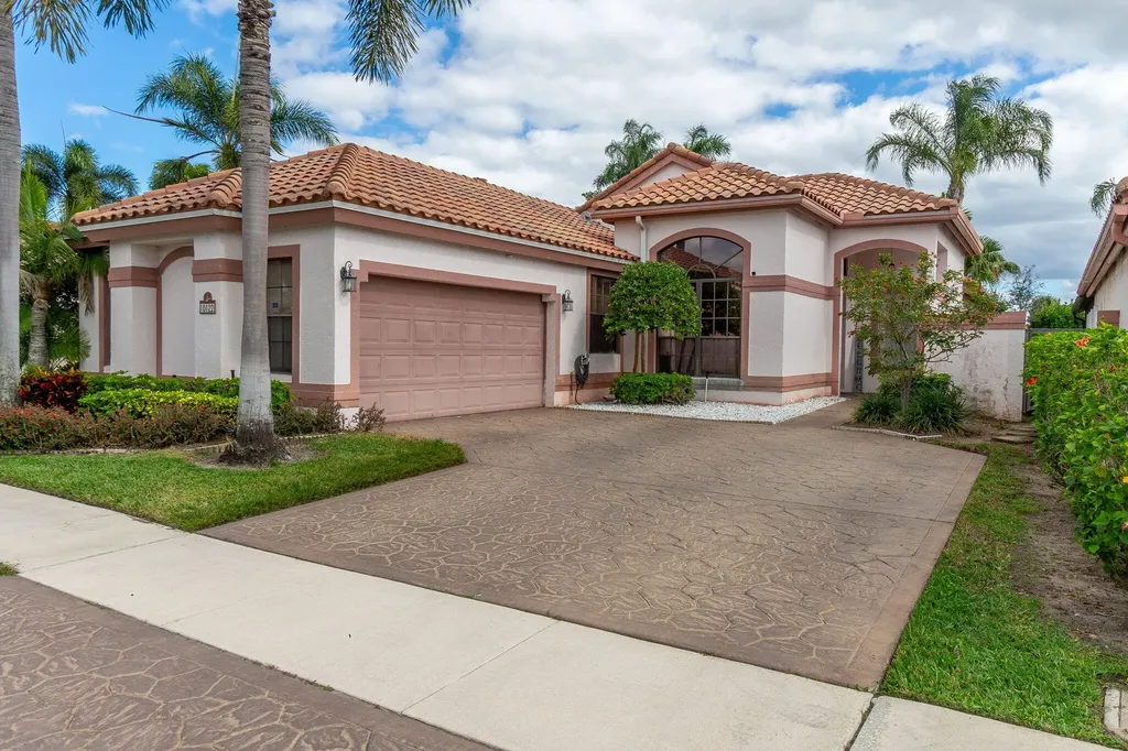 10122 Lexington Circle N Boynton Beach FL 33436