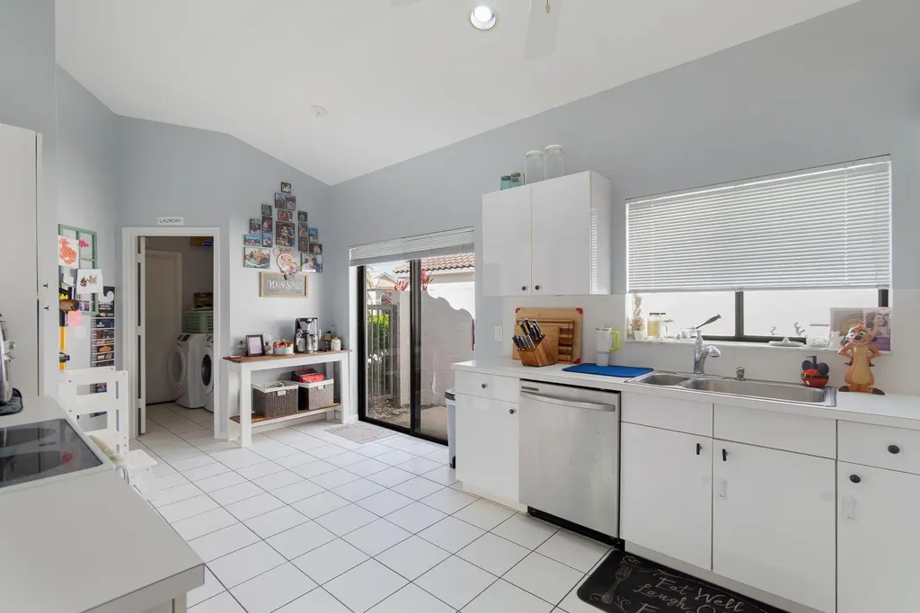 10122 Lexington Circle N Boynton Beach FL 33436