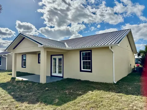 5007 SE 42nd Street Okeechobee FL 34974