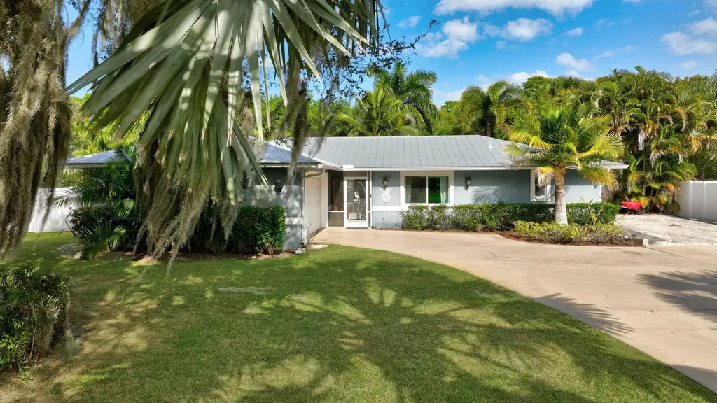 1206 White Oak Lane Fort Pierce FL 34982