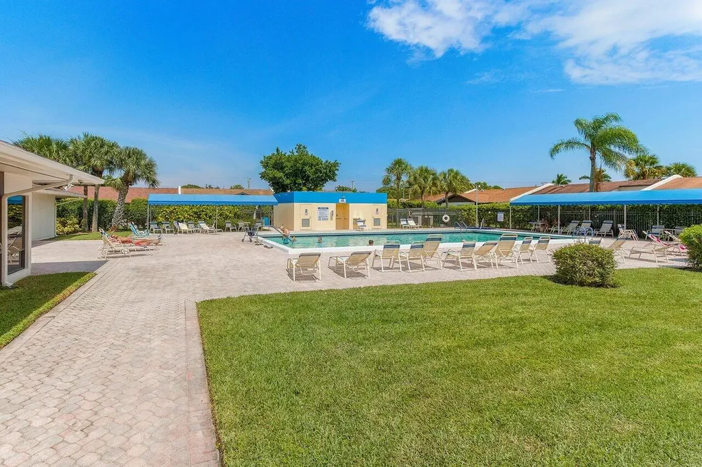 15640 Bottlebrush Circle Delray Beach FL 33484
