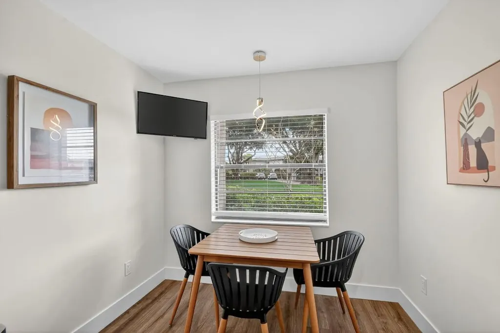 9 Southport Lane Boynton Beach FL 33436