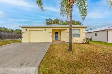 8 Santa Maria Court Port St Lucie FL 34952