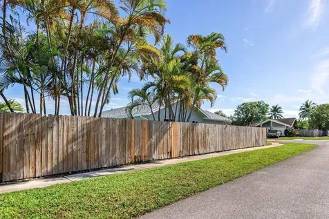8209 SW 12th Street North Lauderdale FL 33068