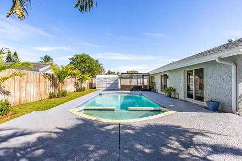 8209 SW 12th Street North Lauderdale FL 33068