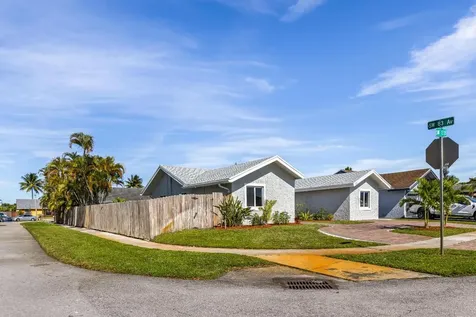 8209 SW 12th Street North Lauderdale FL 33068