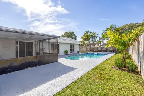 8209 SW 12th Street North Lauderdale FL 33068