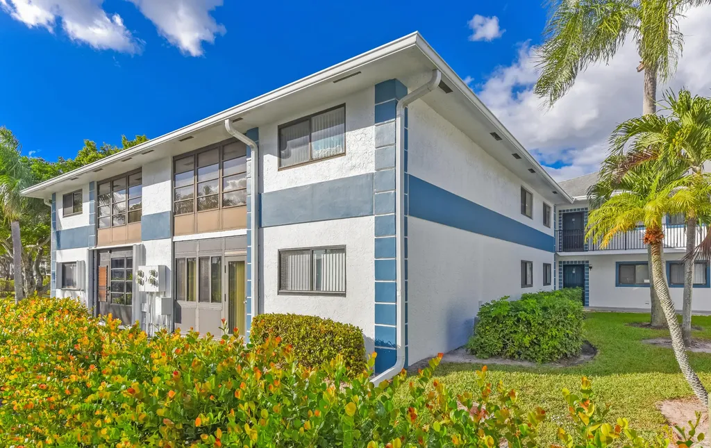 15342 Lakes Of Delray Boulevard Delray Beach FL 33484