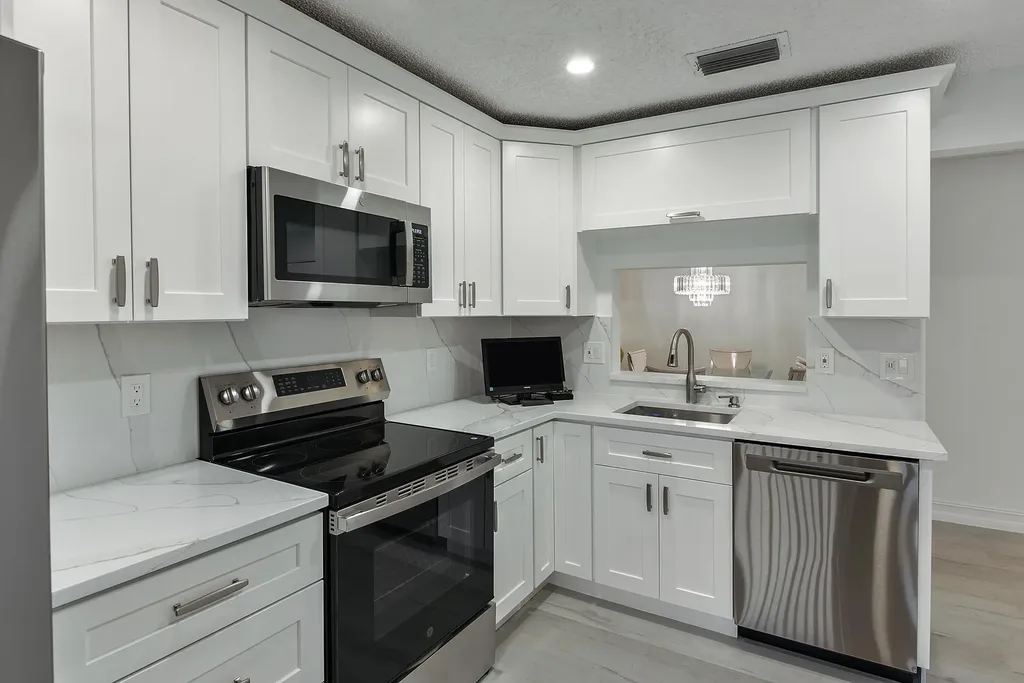 15342 Lakes Of Delray Boulevard Delray Beach FL 33484