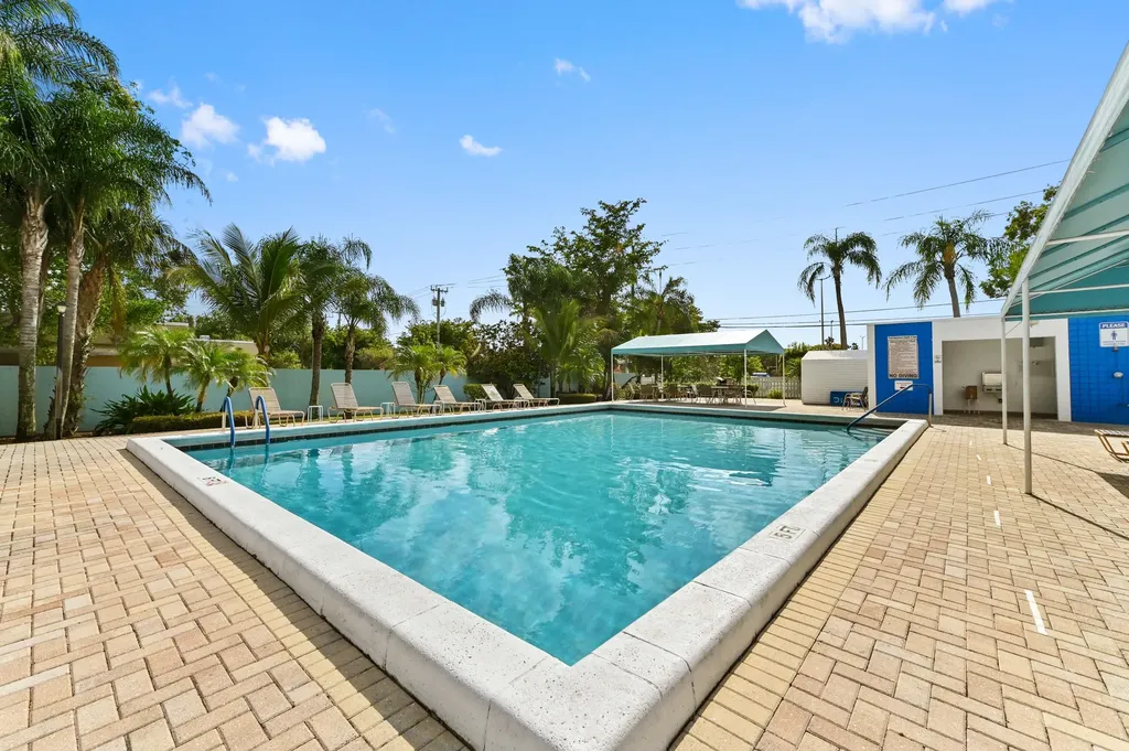 14895 Builtmore Way Delray Beach FL 33446