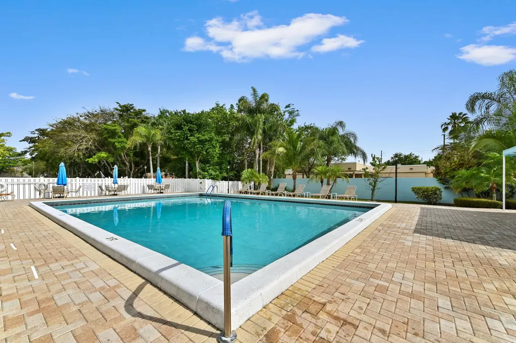 14895 Builtmore Way Delray Beach FL 33446