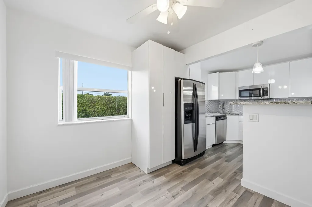 97 Saxony C Delray Beach FL 33446