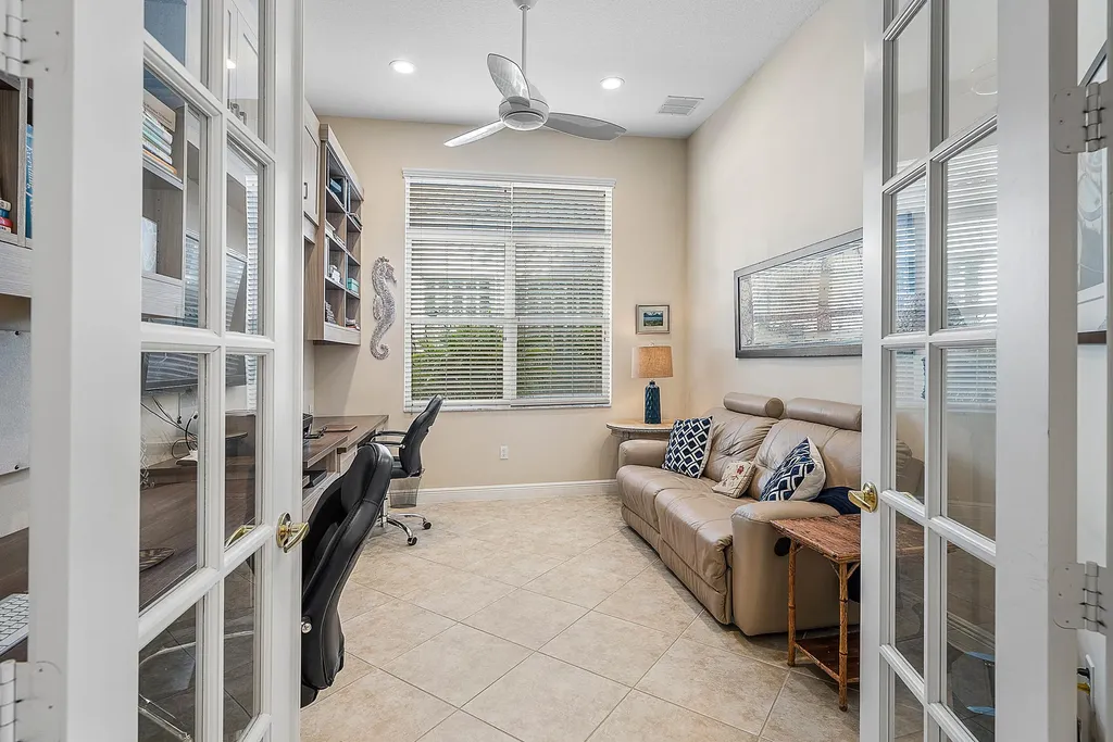 9666 Via Elegante Wellington FL 33411