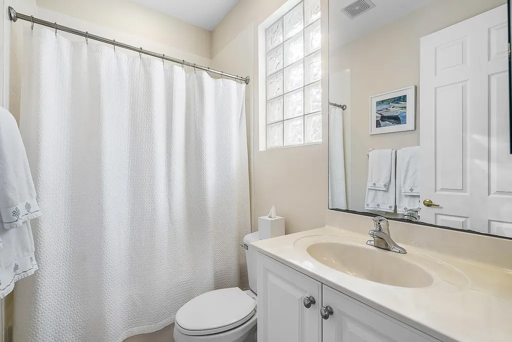 9666 Via Elegante Wellington FL 33411