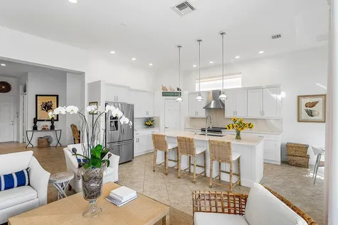 9666 Via Elegante Wellington FL 33411