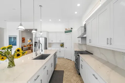 9666 Via Elegante Wellington FL 33411