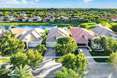 9666 Via Elegante Wellington FL 33411