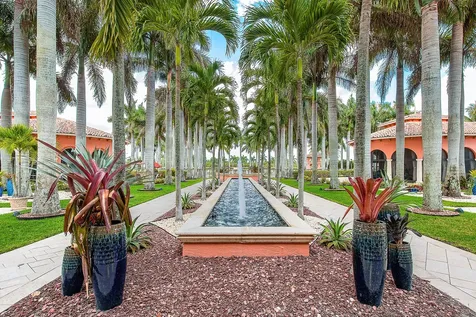 9666 Via Elegante Wellington FL 33411