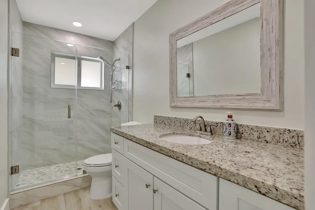 421 SE 5 Terrace Pompano Beach FL 33060