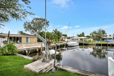 421 SE 5 Terrace Pompano Beach FL 33060