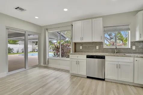 421 SE 5 Terrace Pompano Beach FL 33060