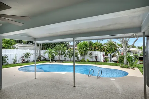 421 SE 5 Terrace Pompano Beach FL 33060