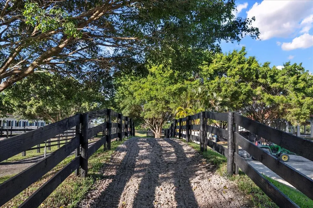 5625 140th Avenue S Wellington FL 33449