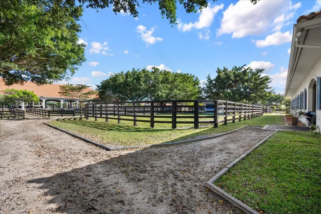 5625 140th Avenue S Wellington FL 33449
