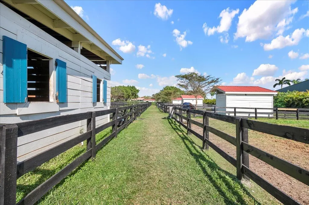5625 140th Avenue S Wellington FL 33449
