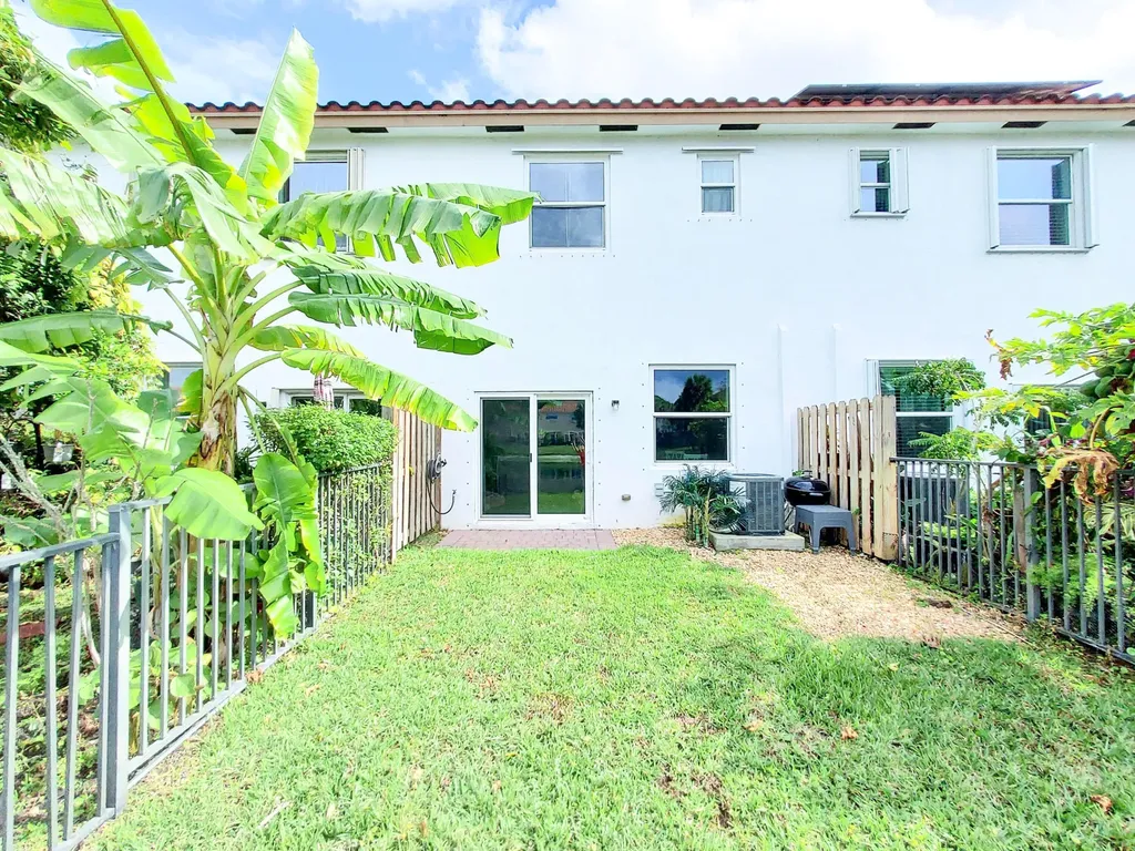 4319 Braxton Avenue West Palm Beach FL 33417