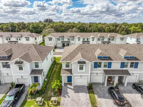 5735 SE Edgewater Circle Stuart FL 34997