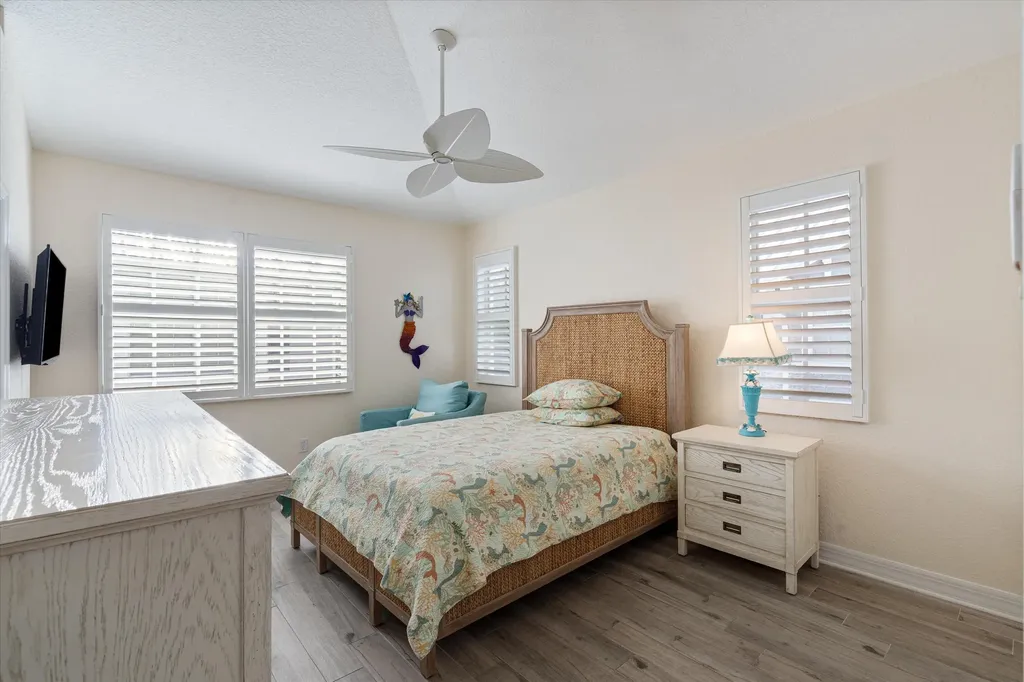 295 NE 5th Avenue Delray Beach FL 33483