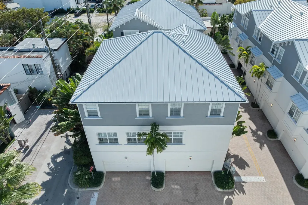 295 NE 5th Avenue Delray Beach FL 33483