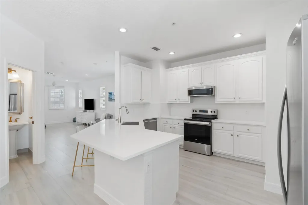 295 NE 5th Avenue Delray Beach FL 33483