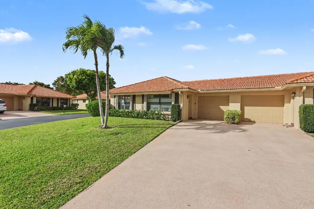4635 Apple Tree Circle Boynton Beach FL 33436