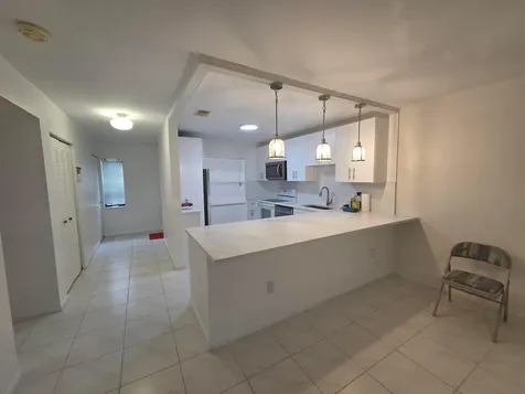 9187 Norte Lago Boca Raton FL 33428