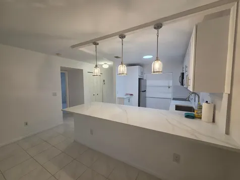 9187 Norte Lago Boca Raton FL 33428