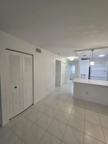 9187 Norte Lago Boca Raton FL 33428