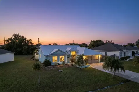 2366 SE Beechwood Terrace Port St Lucie FL 34952