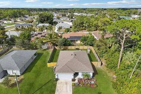 1561 SW Latshaw Avenue Port St Lucie FL 34953