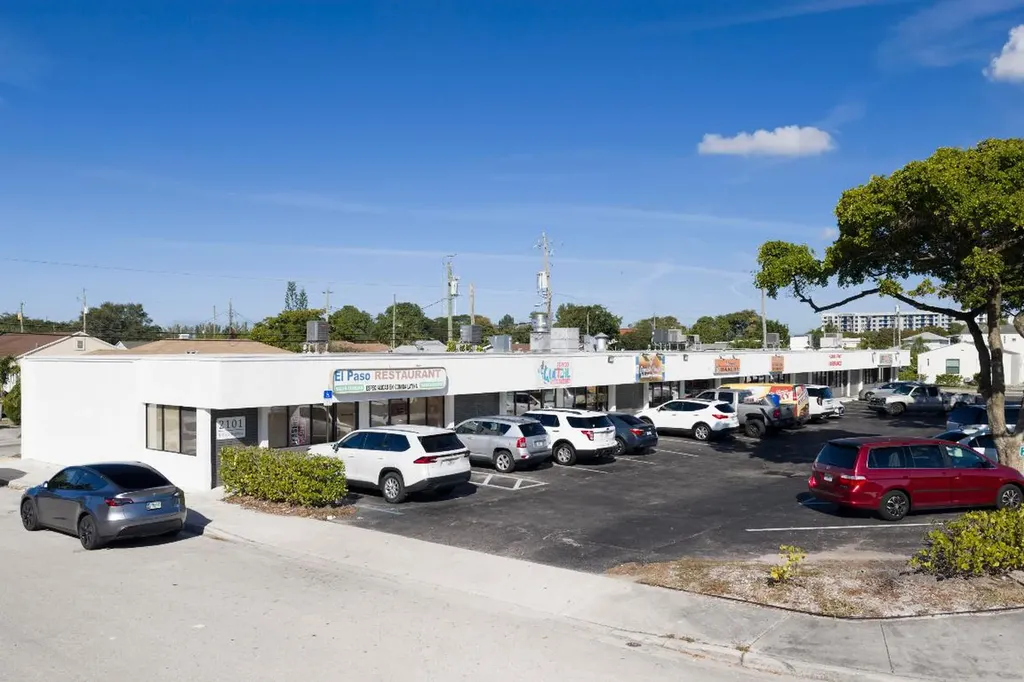 2101 N Dixie Highway Lake Worth Beach FL 33460