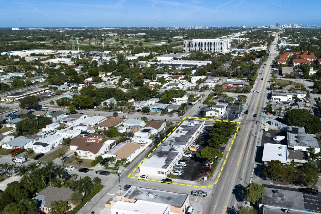 2101 N Dixie Highway Lake Worth Beach FL 33460