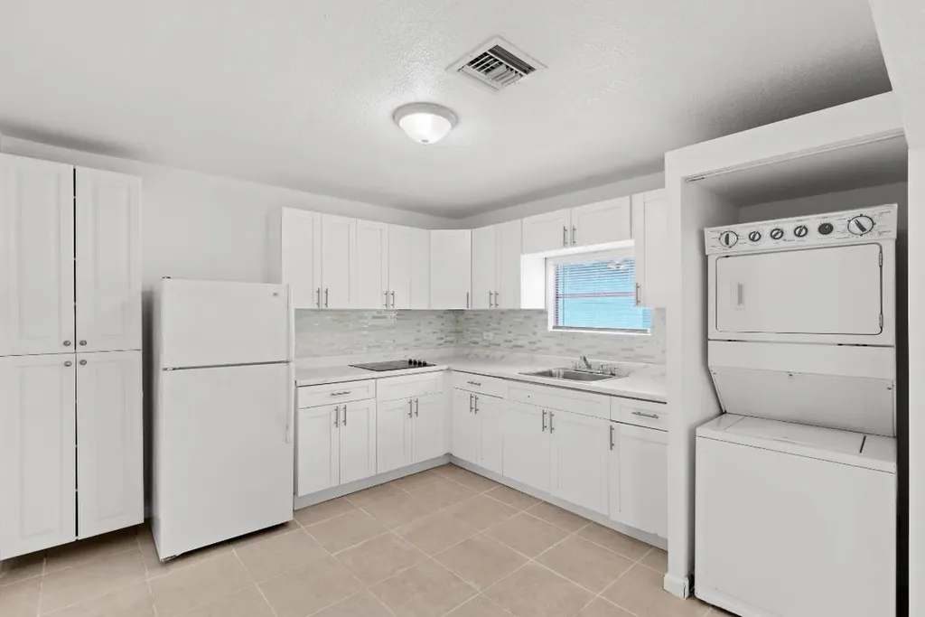 534 21st Street West Palm Beach FL 33407