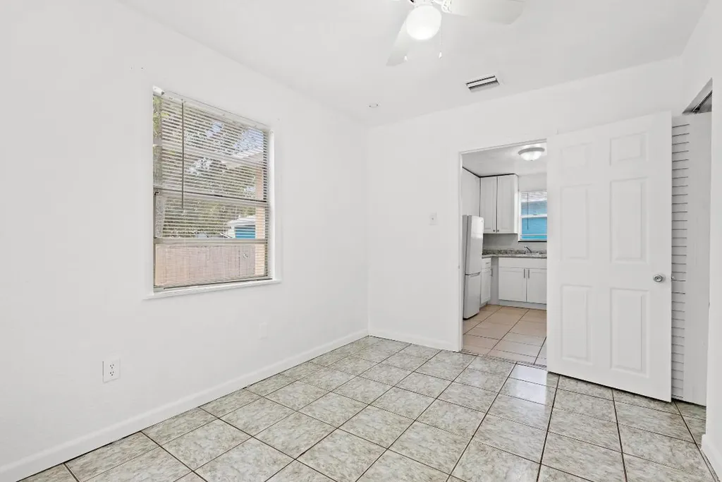 534 21st Street West Palm Beach FL 33407