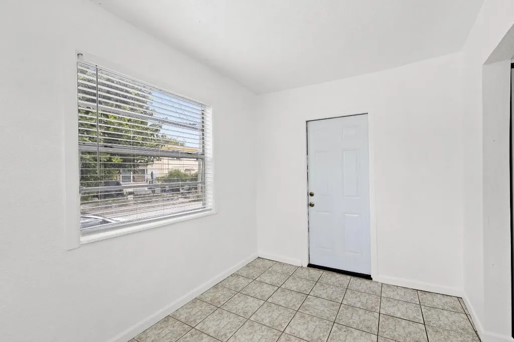 534 21st Street West Palm Beach FL 33407